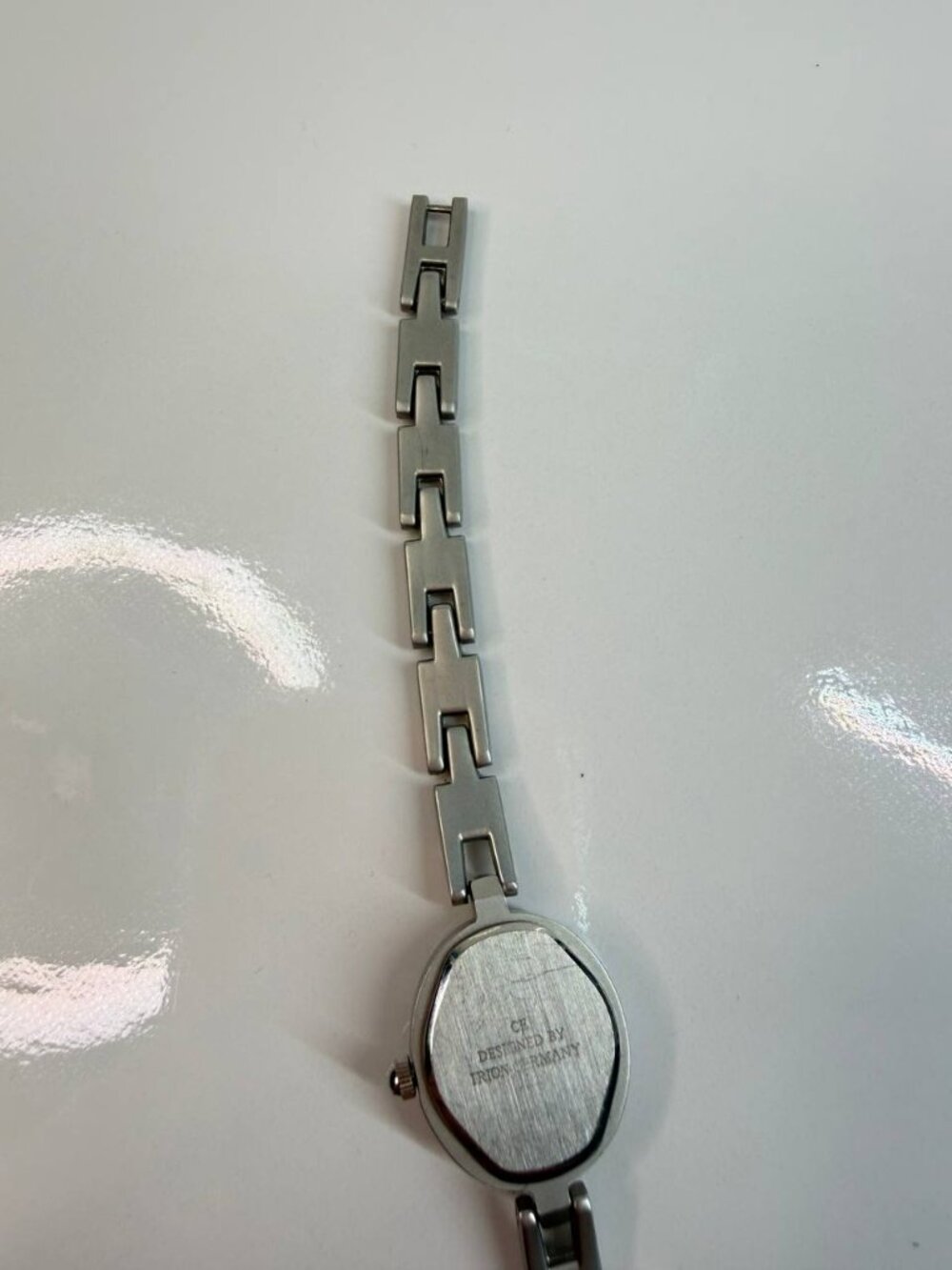 Irion Women’s Watch – Elegant Silver-Tone Bracelet Watch - Picture 16 of 16